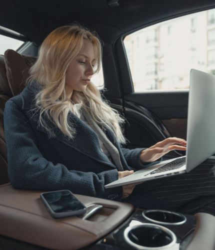 Professional taxi and airport transfer service